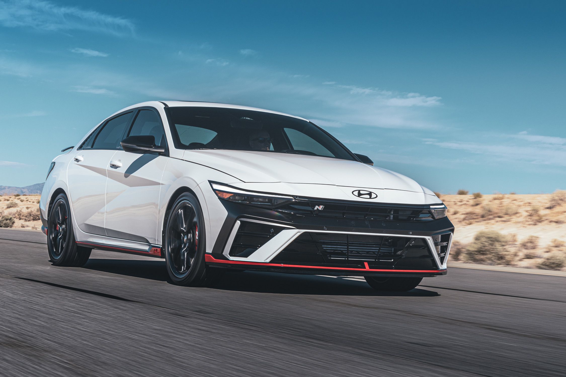 جم هیوندای-الانترا-N-۲۰۲۶-2026-Hyundai-Elantra-N